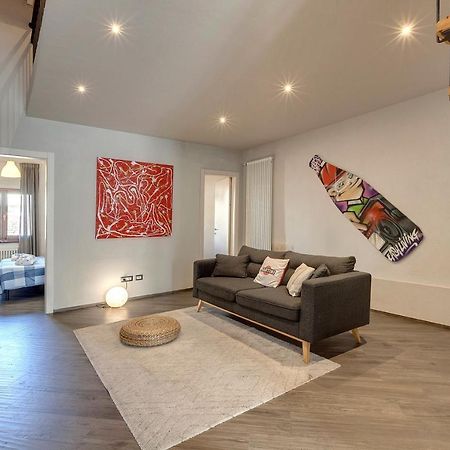 Zita Apartment By Mamo Florence Luaran gambar